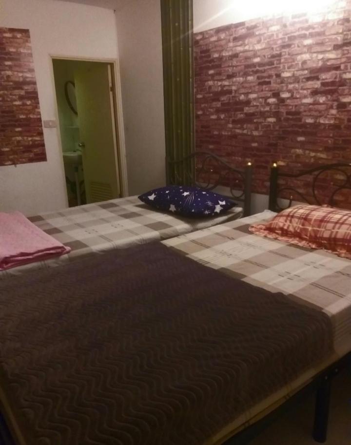 Srikrung Guesthouse Αγιουτάγια Δωμάτιο φωτογραφία