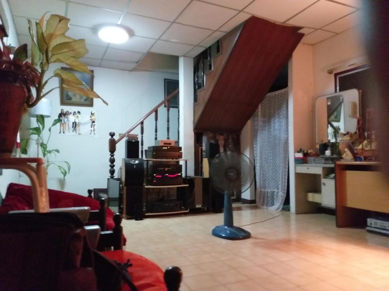 Srikrung Guesthouse Αγιουτάγια Εξωτερικό φωτογραφία